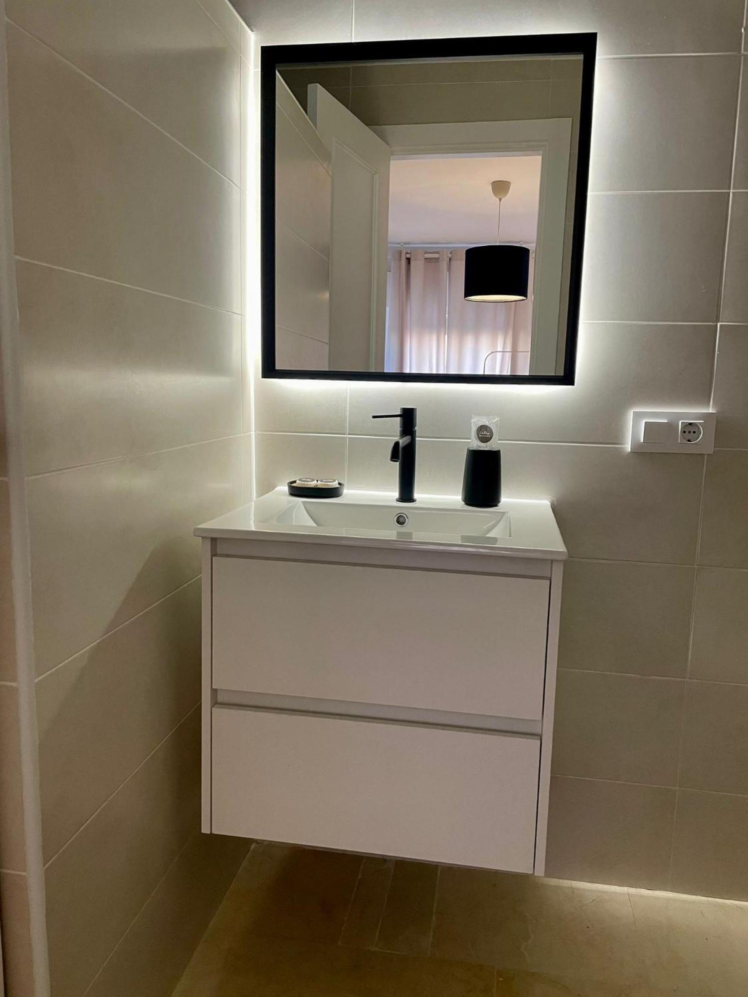 Su Pera Jaen Apartment ภายนอก รูปภาพ