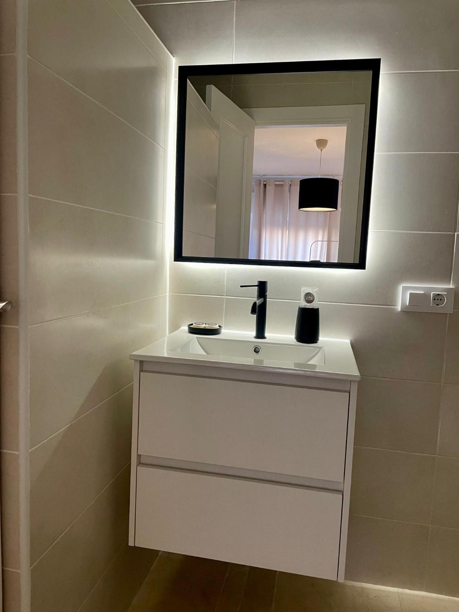 Su Pera Jaen Apartment ภายนอก รูปภาพ